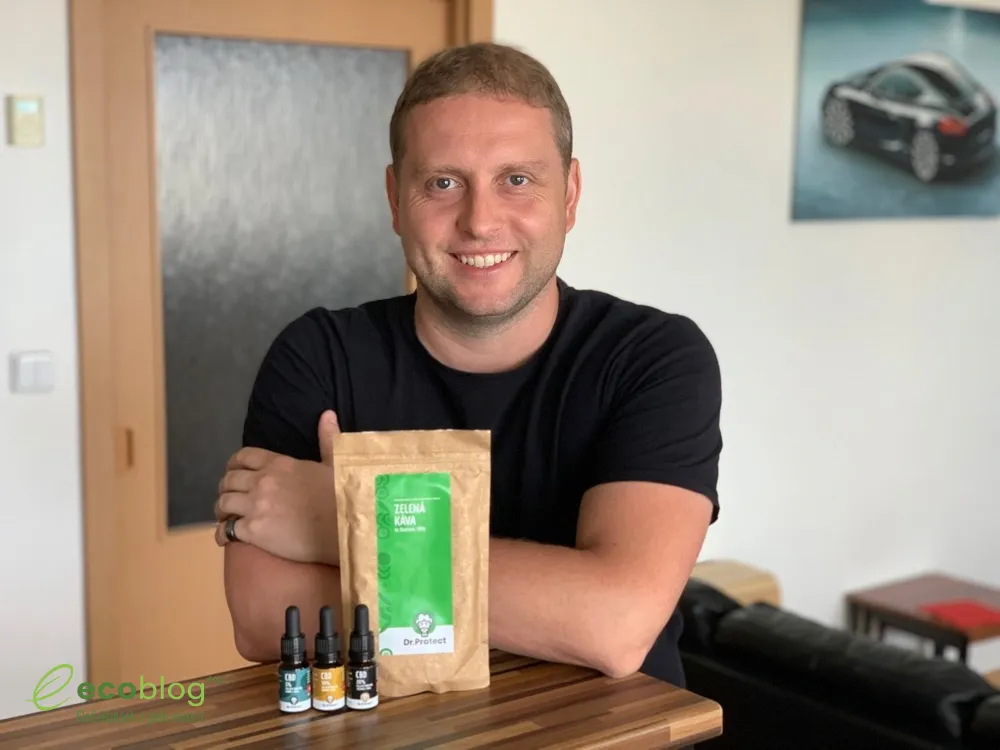 Dr. Protect CBD olaj cseppentő használat közben