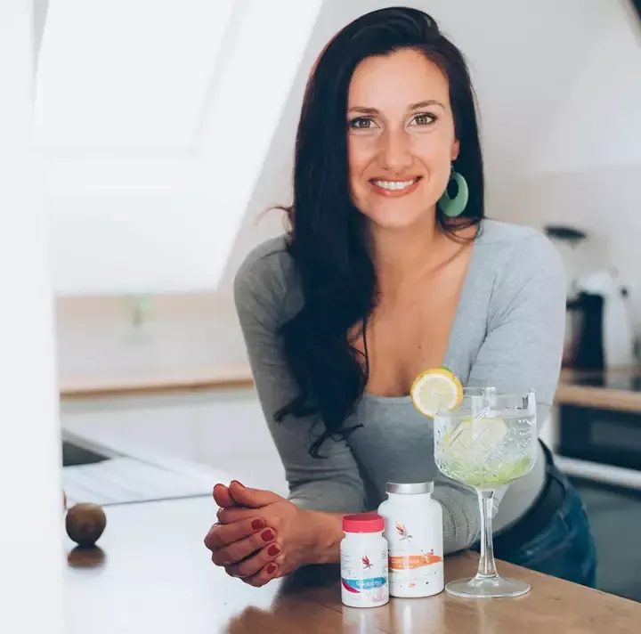 Carnium Botanicals BIO Maca kapszula doboza közelről